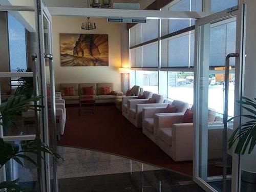 Executive Lounge